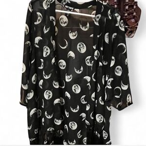 Hot Topic Black Kimono with White Moon Design